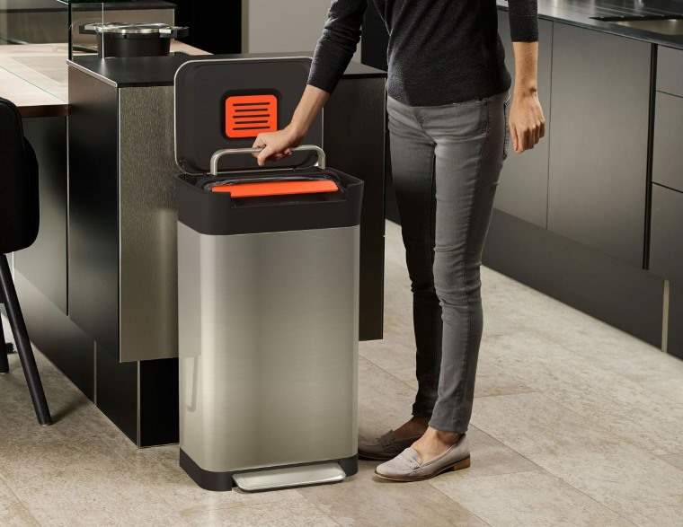 Titan Trash Compactor